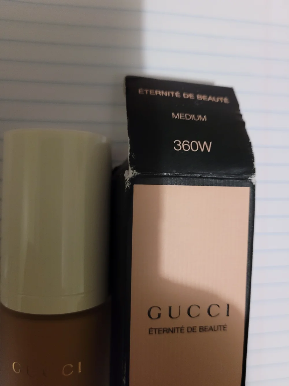 Gucci Foundation Éternité de Beauté-luminous Matte Foundation medium 360 W